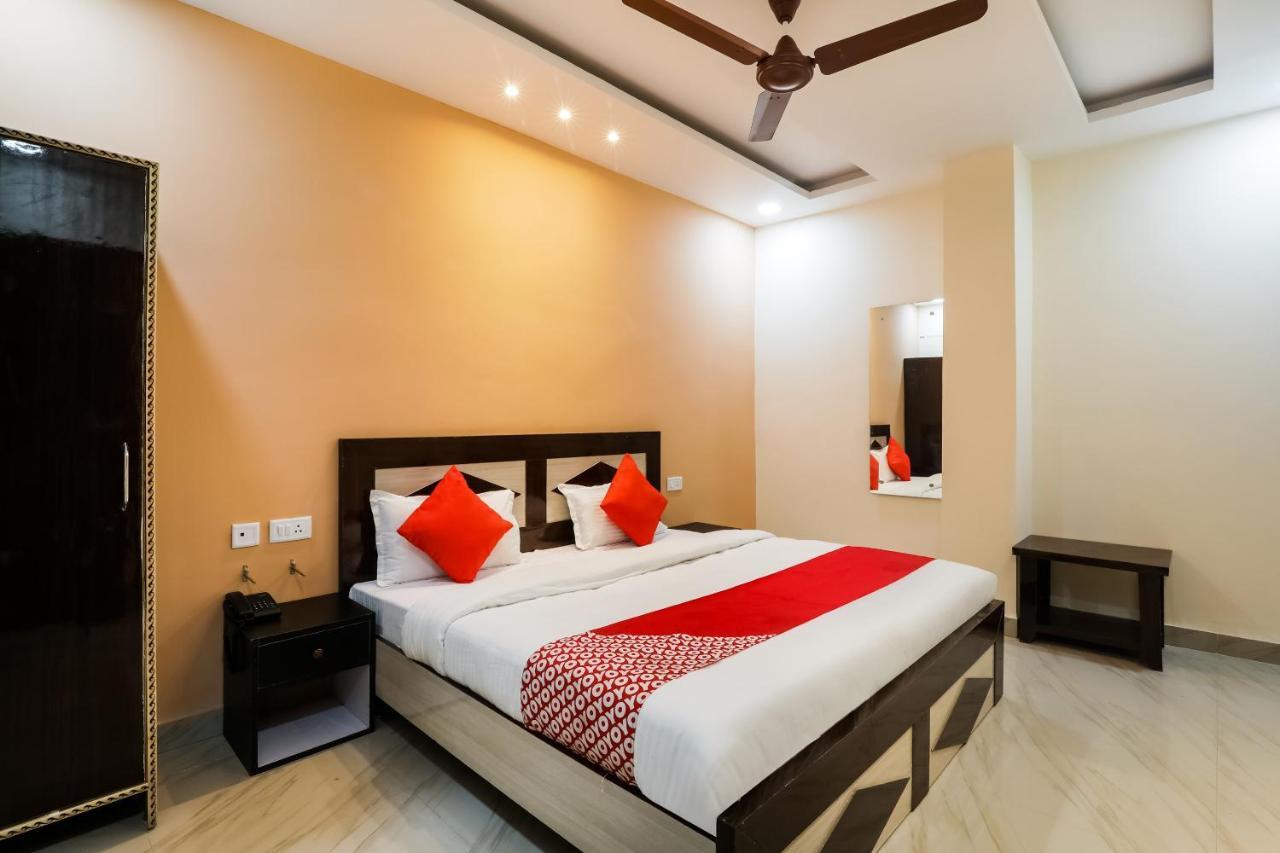 Oyo Flagship Krishna Regency Near Chaudhary Charan Singh International Airport Bijnaur Exterior foto